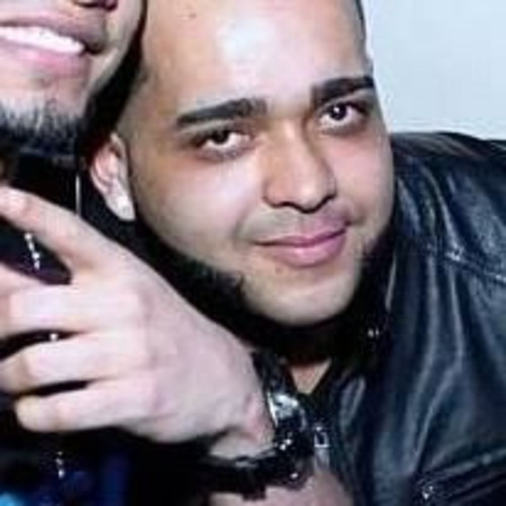 Meet your Posher, Luis
